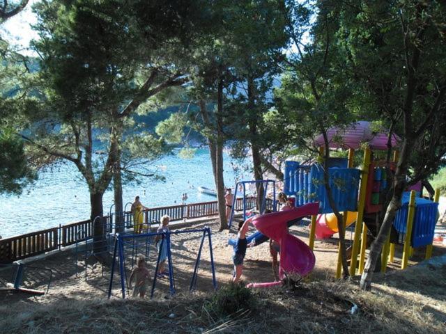 One-Bedroom Mediterranean Flat Near The Sea Petrovac Екстер'єр фото